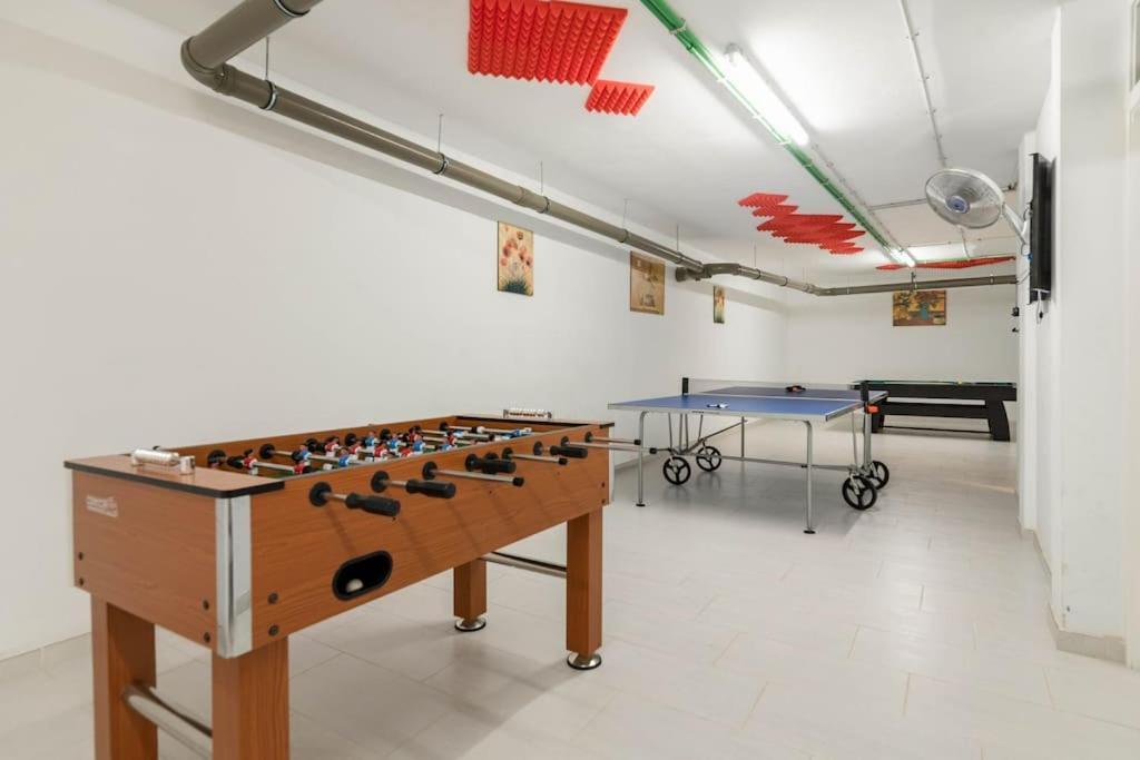 Big Tauro With Private Heated Saltwater Pool & Jacuzzi & Bbq & Game & Arcade Games Villa Mogan