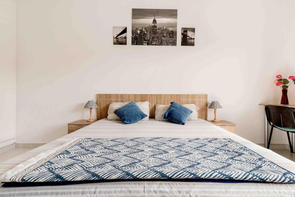 Villa Big Tauro With Private Heated Saltwater Pool & Jacuzzi & Bbq & Game & Arcade Games