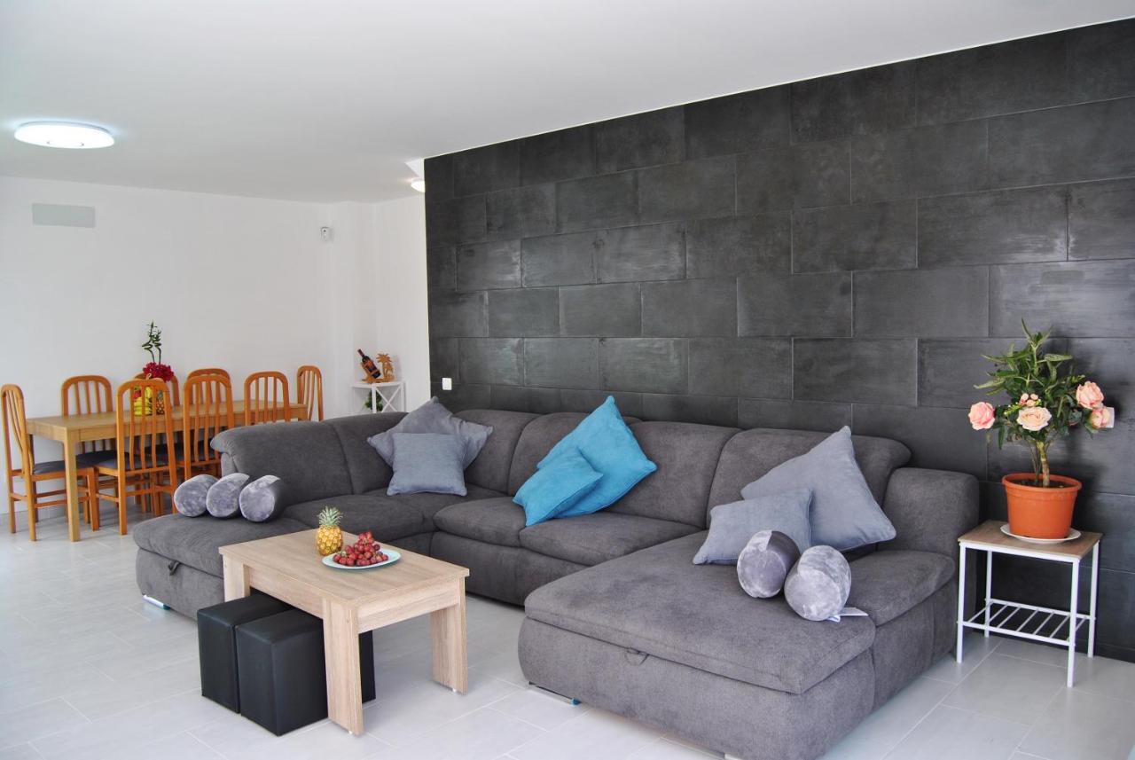 Big Tauro With Private Heated Saltwater Pool & Jacuzzi & Bbq & Game & Arcade Games * Mogan